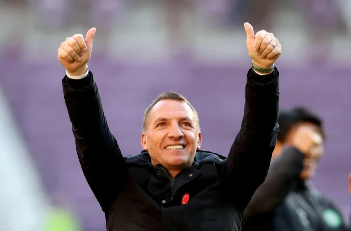 Celtic manager Brendan Rodgers gestures to the fans at the end of the cinch Premiership match - Oct 2023
