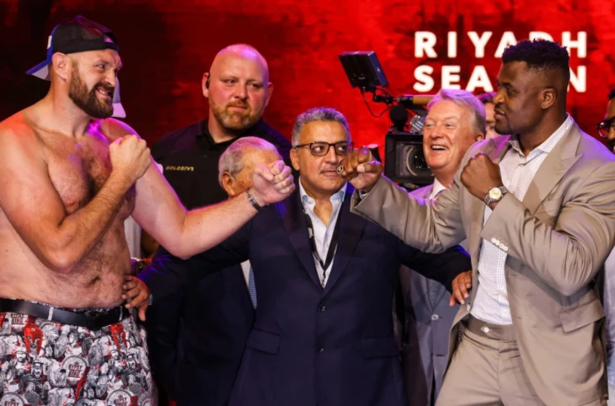 Tyson Fury Francis Ngannou