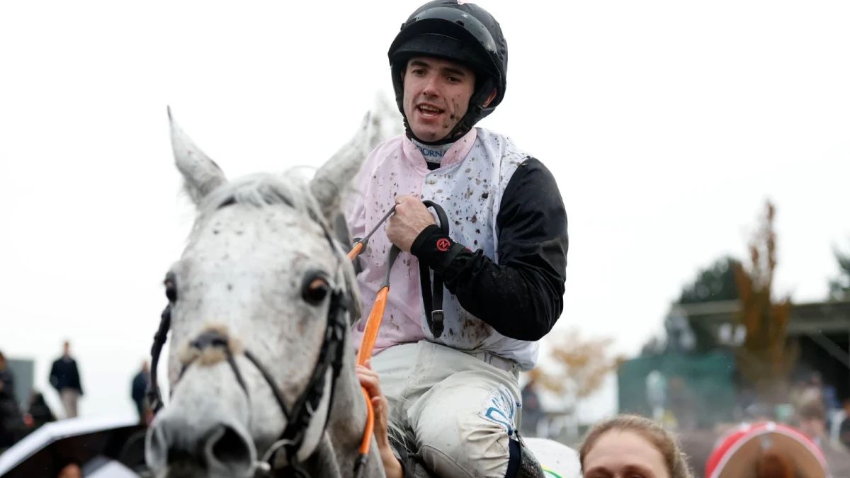 Darragh O'Keeffe celebrates winning The Charlie Hall Chase on Gentlemansgame