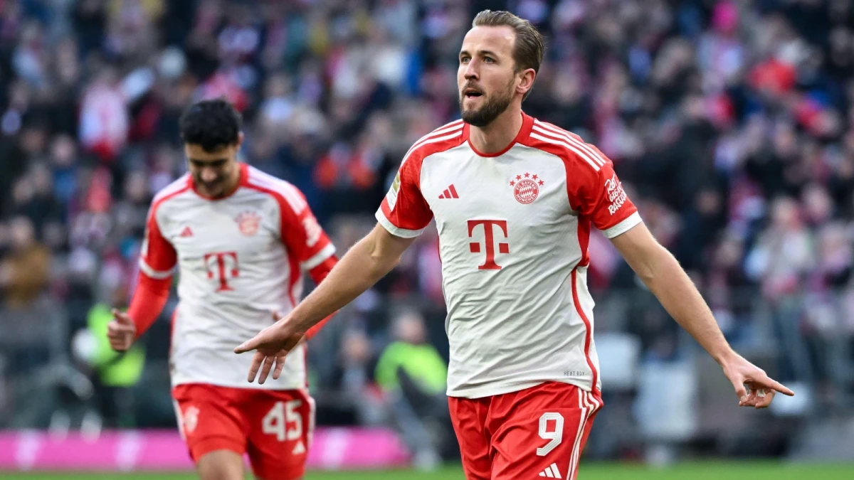 Harry Kane scores for Bayern Munich