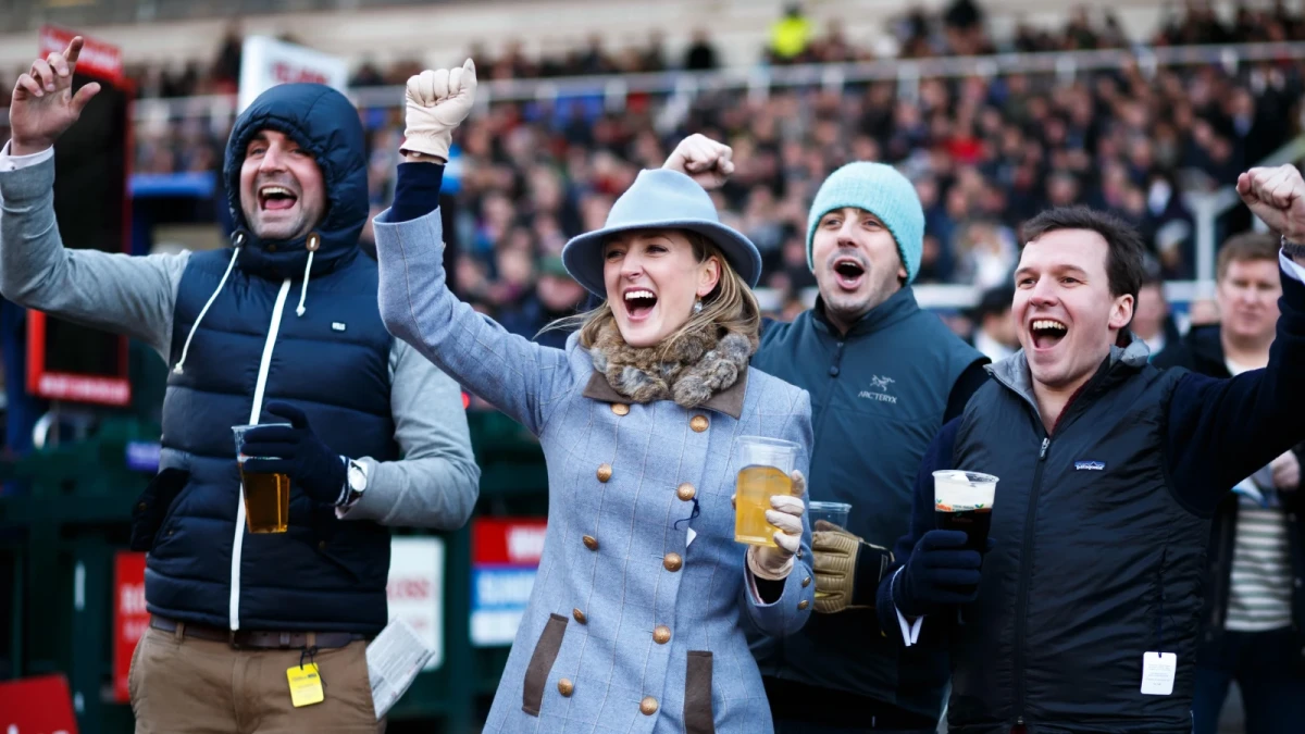 Kempton Christmas Festival racegoers