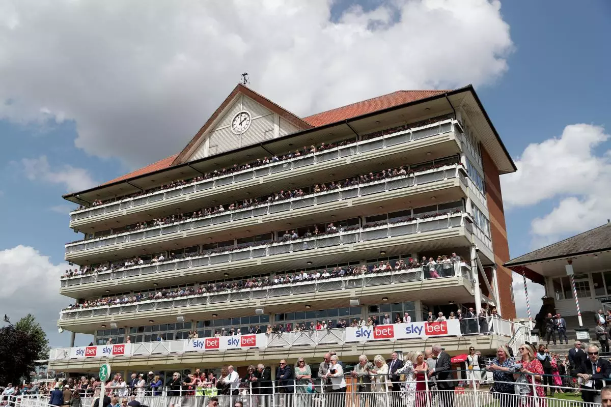 A general view of racegoers at York racecourse