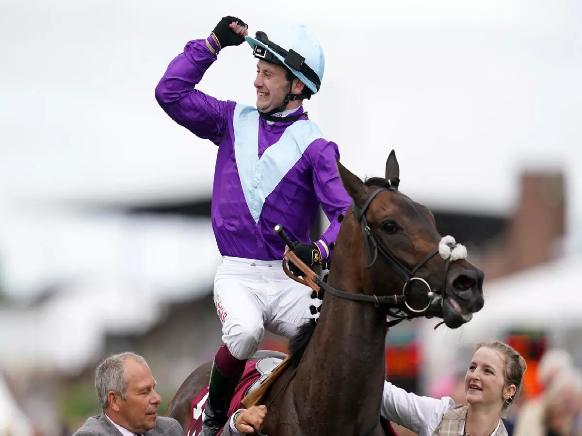 Alcohol Free and Oisin Murphy win the Sussex Stakes at Goodwood