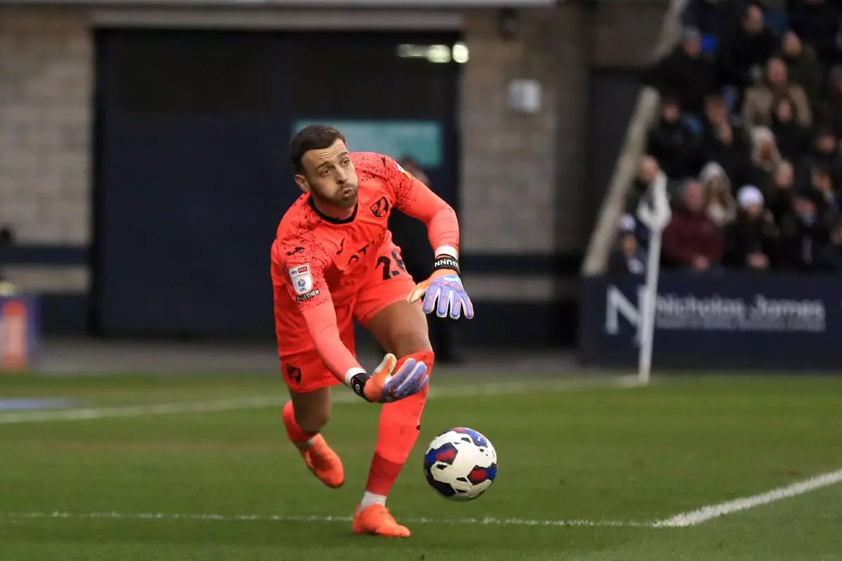 Angus Gunn of Norwich City passing the ballduring the EFL Sky Bet Championship match between Millwall and Norwich City - March 2023