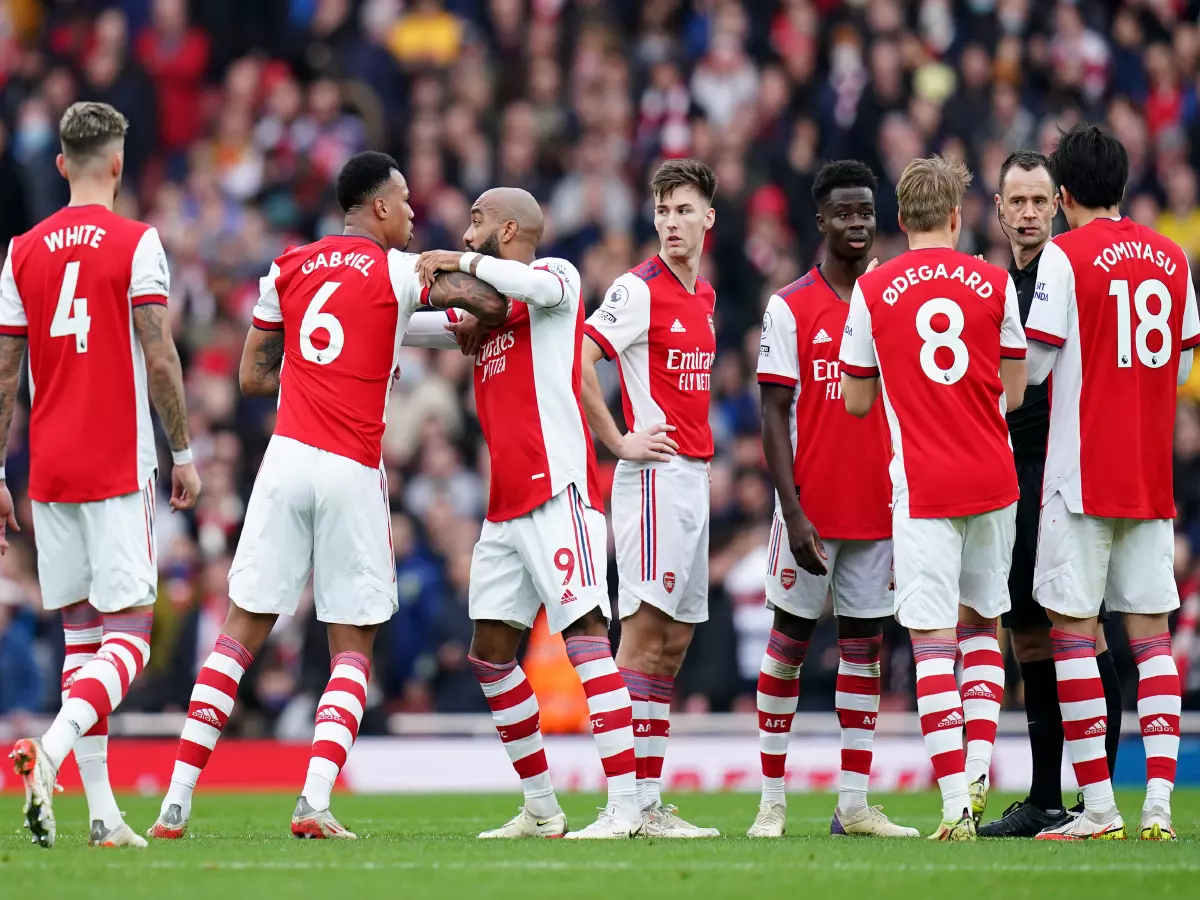 Arsenal are central to an FA investigation regarding a yellow card and suspicious betting patterns