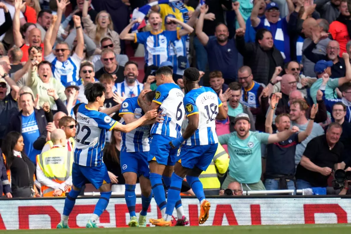 Brighton's Deniz Undav celebrates with his team-mates
