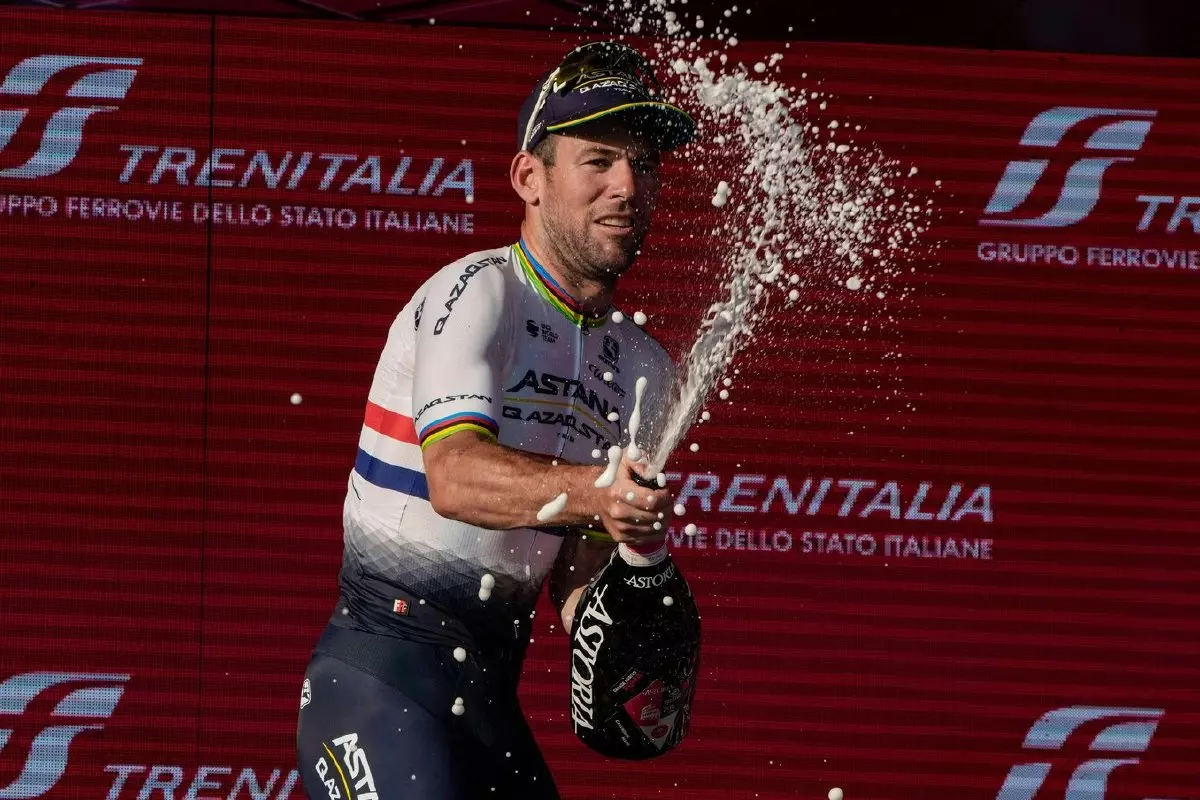 Britain's Mark Cavendish wins Giro d'Italia final stage