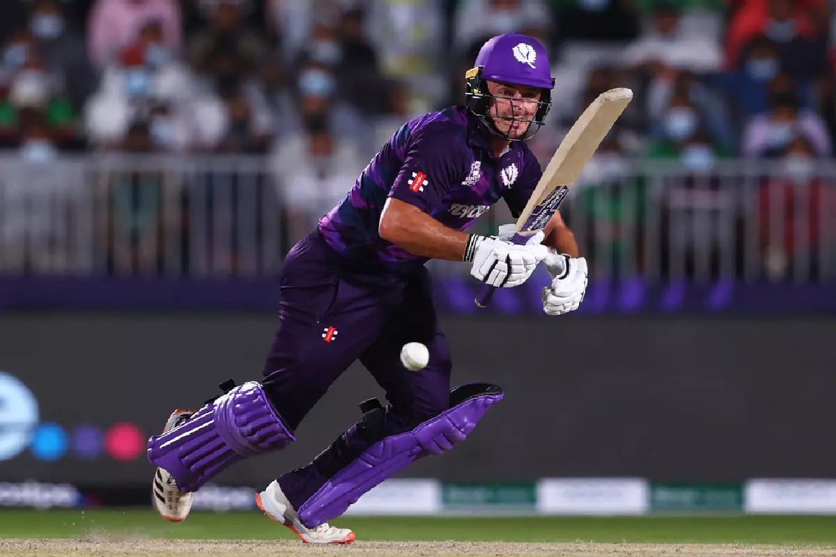 Chris Greaves batting