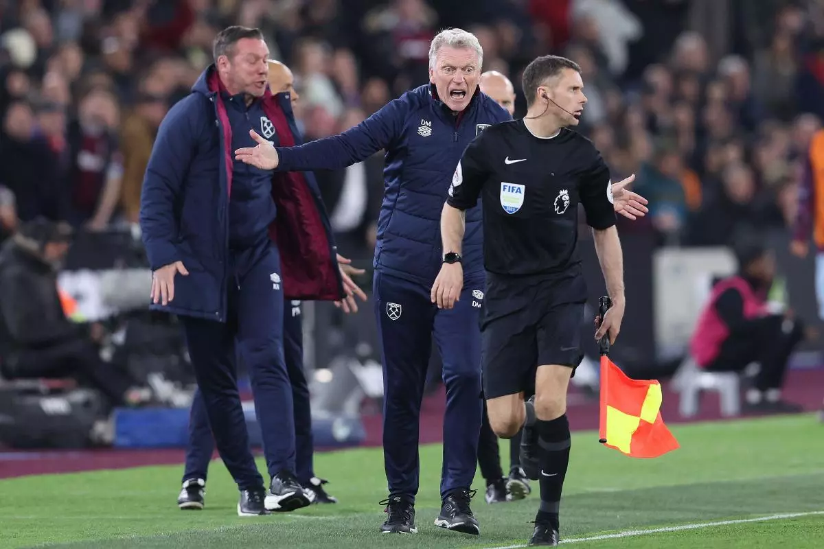 David Moyes, Manager of West Ham United appeals to the assistant referee for a penalty - April 2023