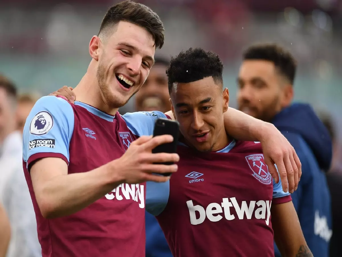 Declan Rice jesse Lingard West Ham selfie May21