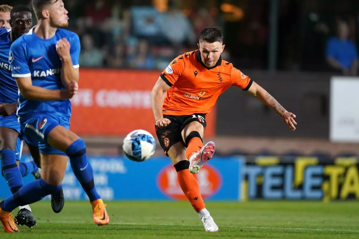 Dundee United Glenn Middleton scores against AZ Alkmaar
