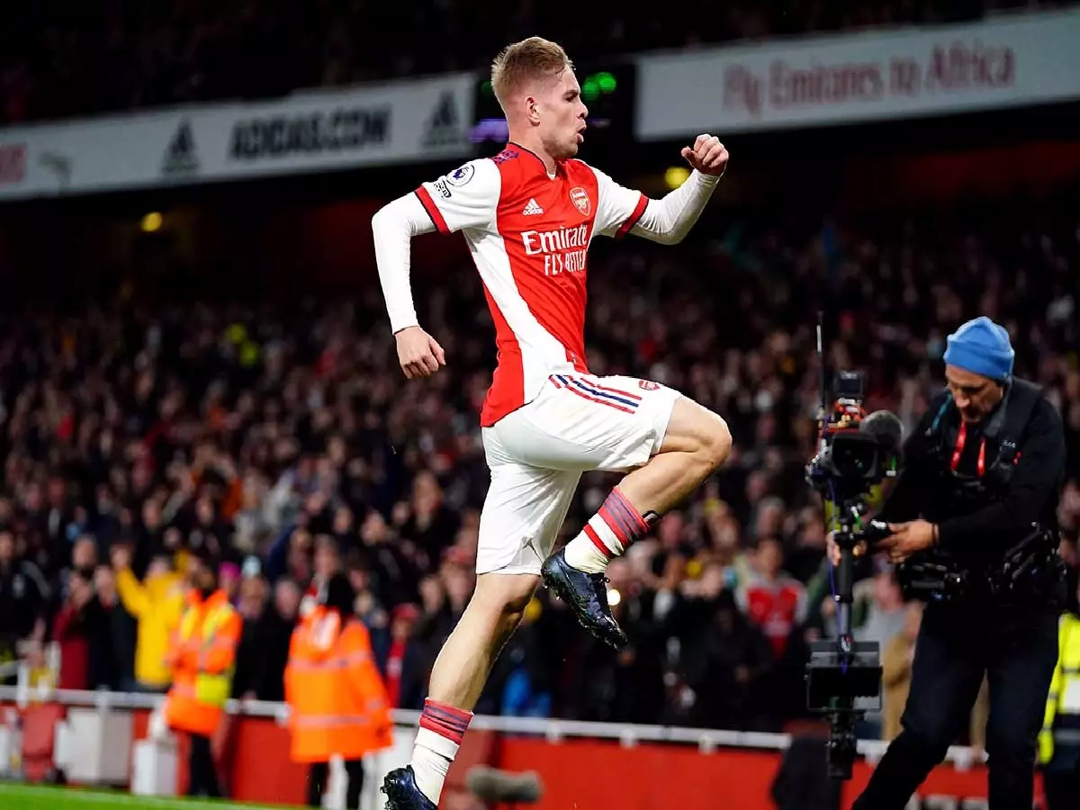 Emile Smith Rowe celebrates for Arsenal