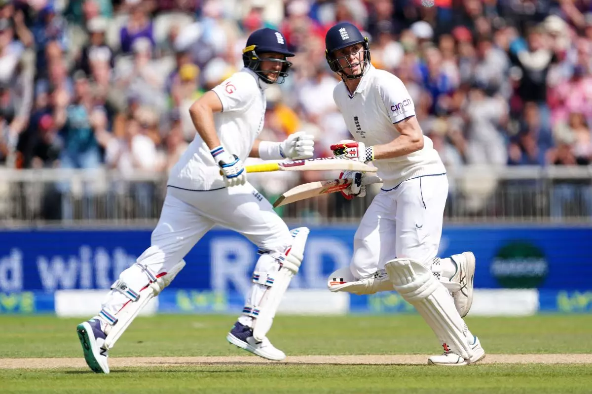England's Joe Root and Zak Crawley