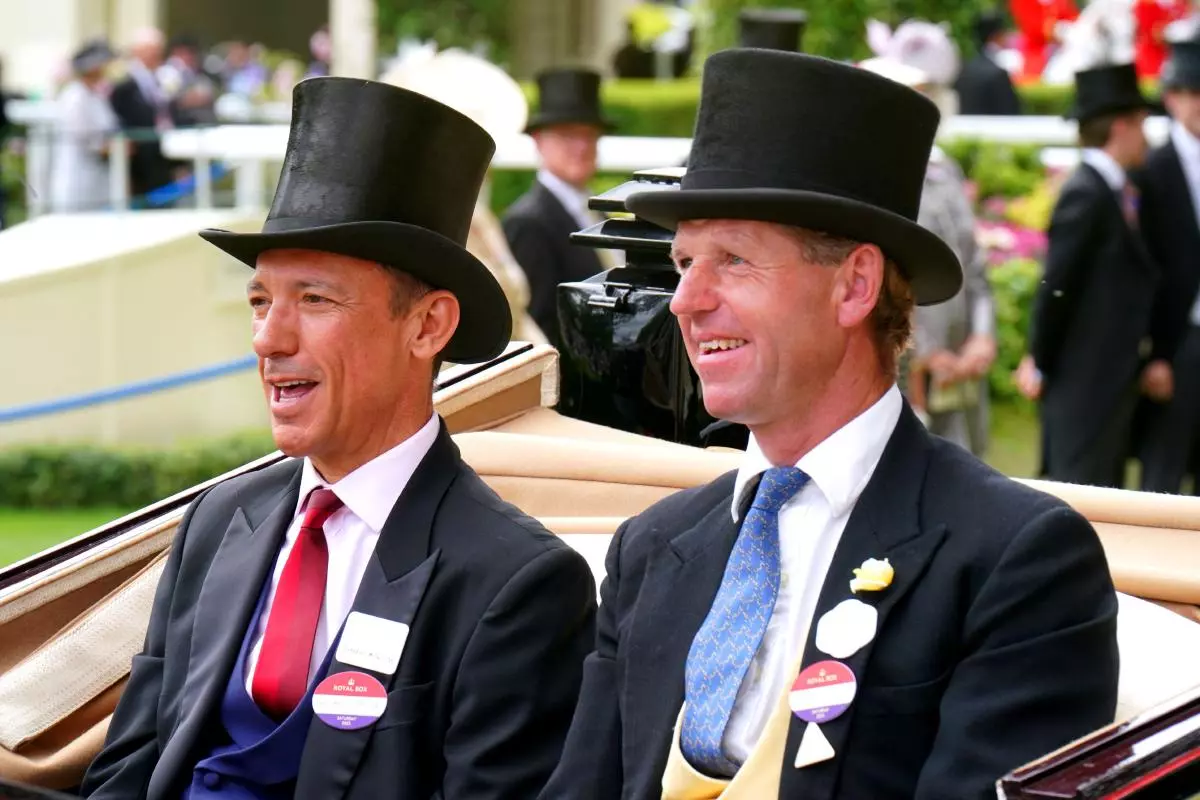 Frankie Dettori and Jamie Snowden arrive by carriage for day five of Royal Ascot