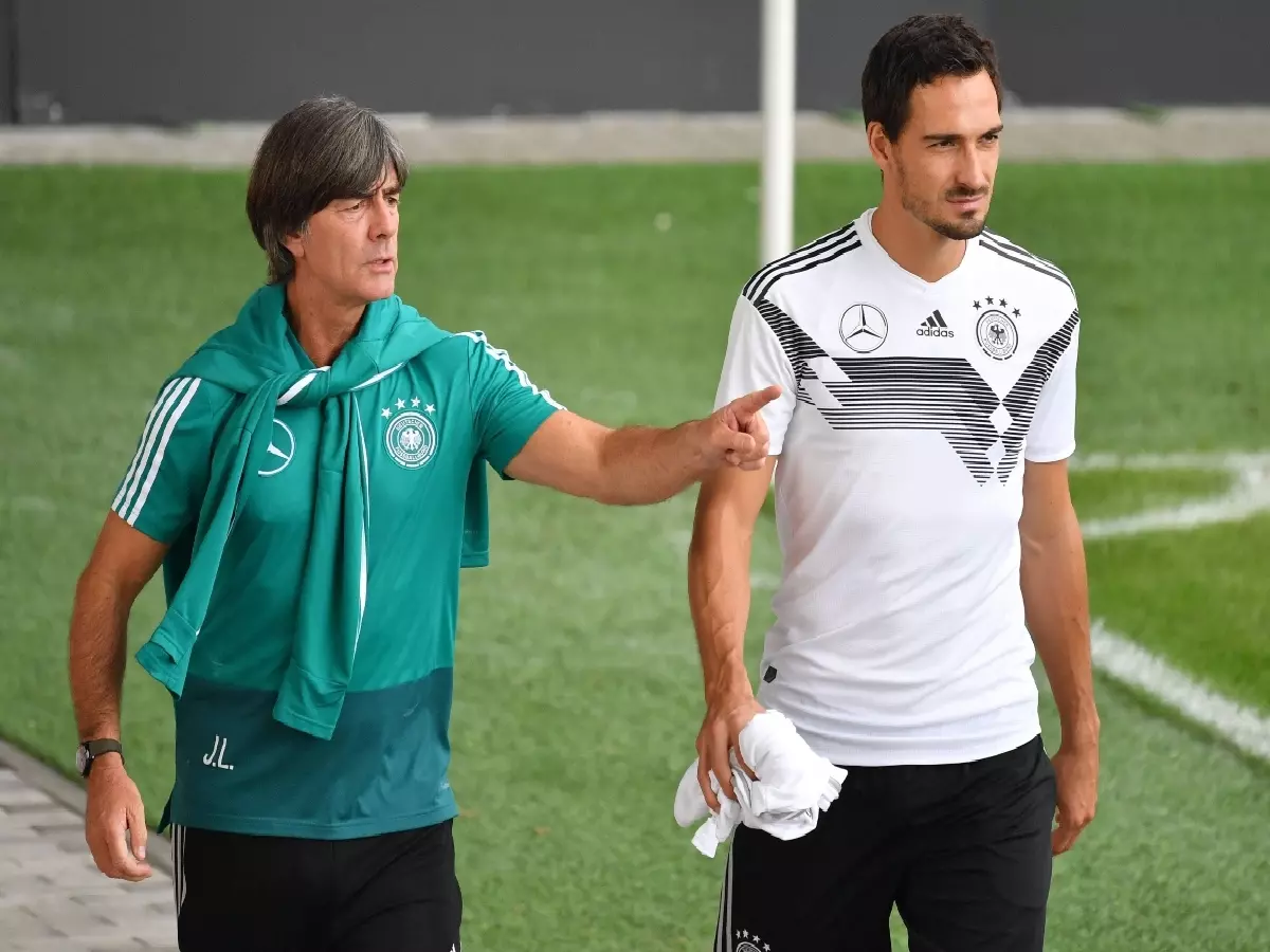 Joachim Low Matt Hummels Mar19