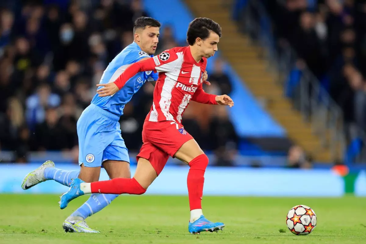 Cancelo and Felix battle for the ball in Man City vs Atletico Madrid