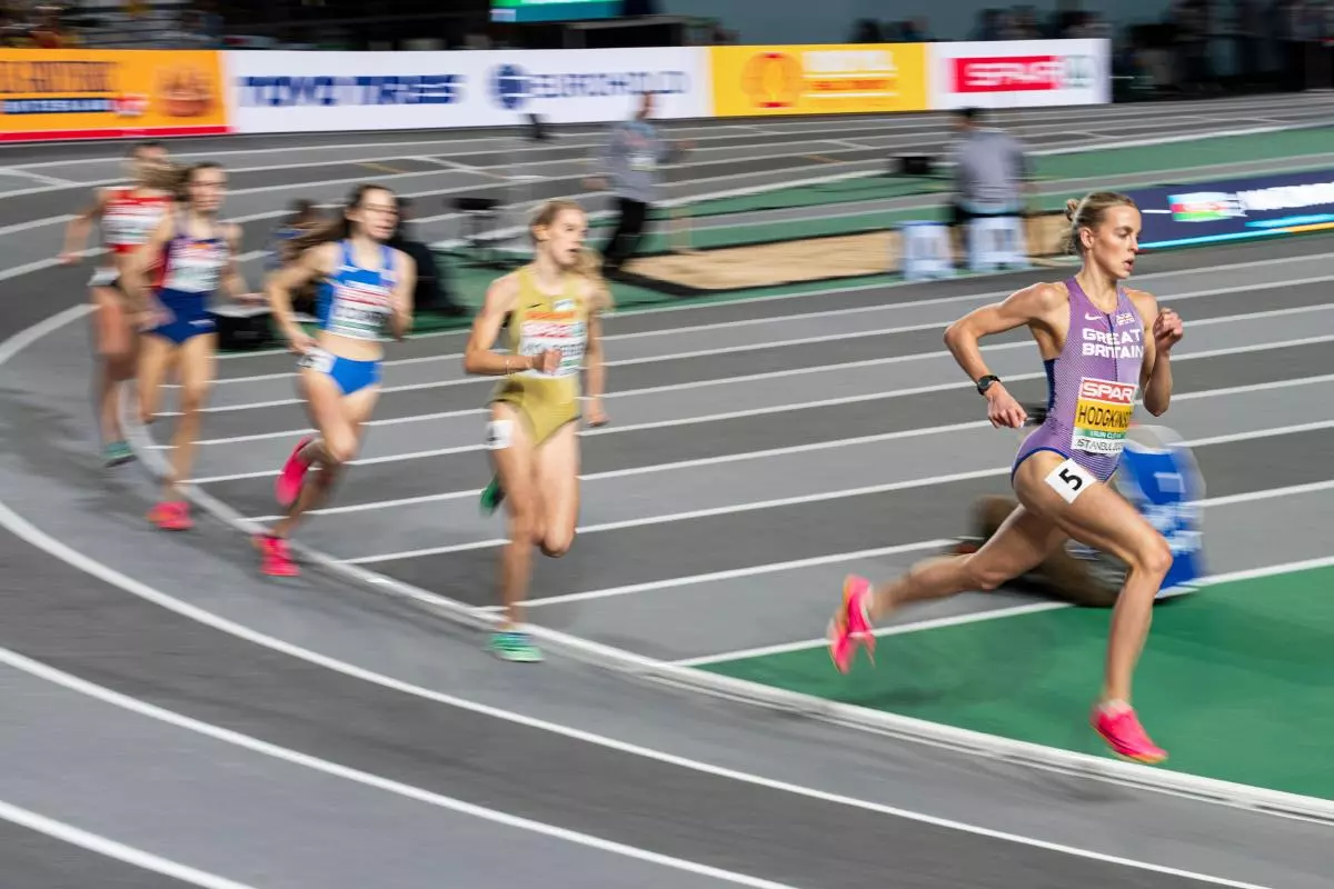 Keely Hodgkinson of Great Britain & NI competing in heat three of the women’s 800m on Day1 of the European Indoor Athletics Championships - March 2023