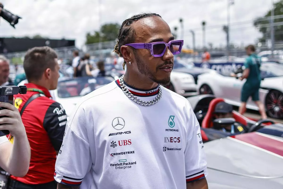 Lewis Hamitlon, Formula One jewellery ban