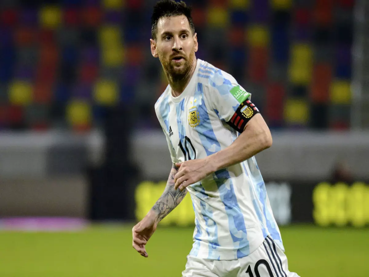 Lionel Messi in action against Chile