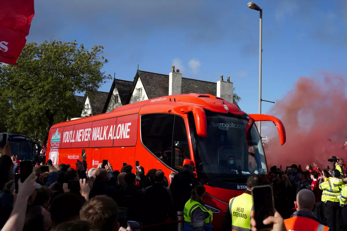 Liverpool and Manchester City fans will have free travel to Wembley
