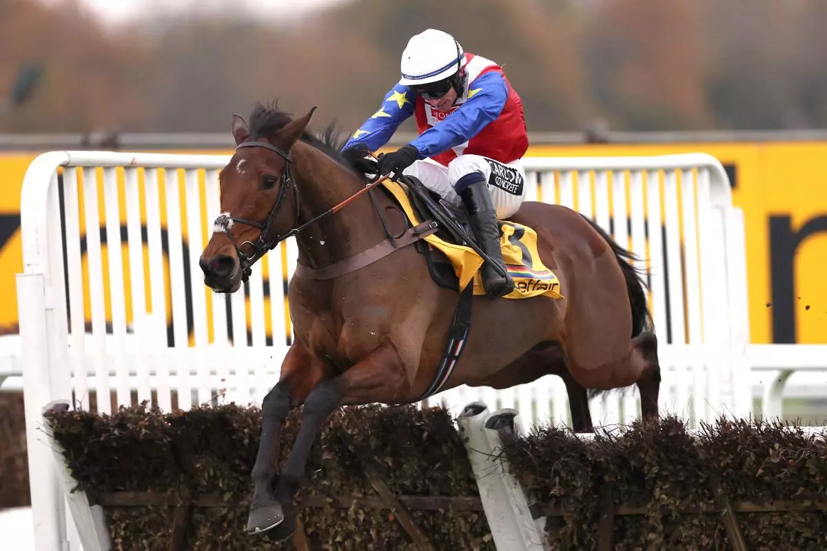 Love Envoi ridden by jockey Jonathan Burke