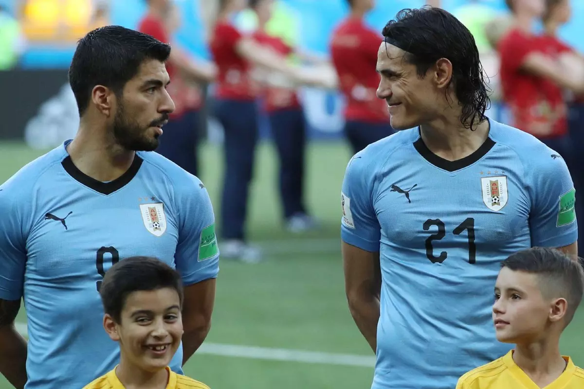 Luis Suarez and Edinson Cavani - Uruguayan players for Darwin Nunez to emulate