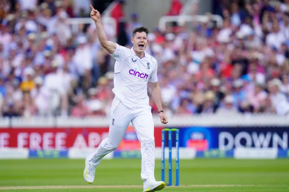 Matthew Potts claimed three wickets before lunchtime against New Zealand