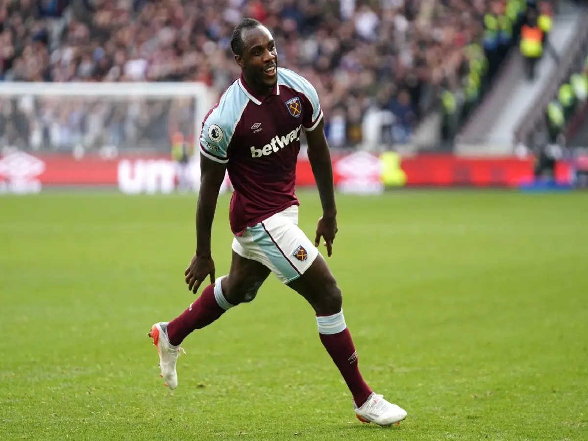 Michail Antonio West Ham celebration Oct21
