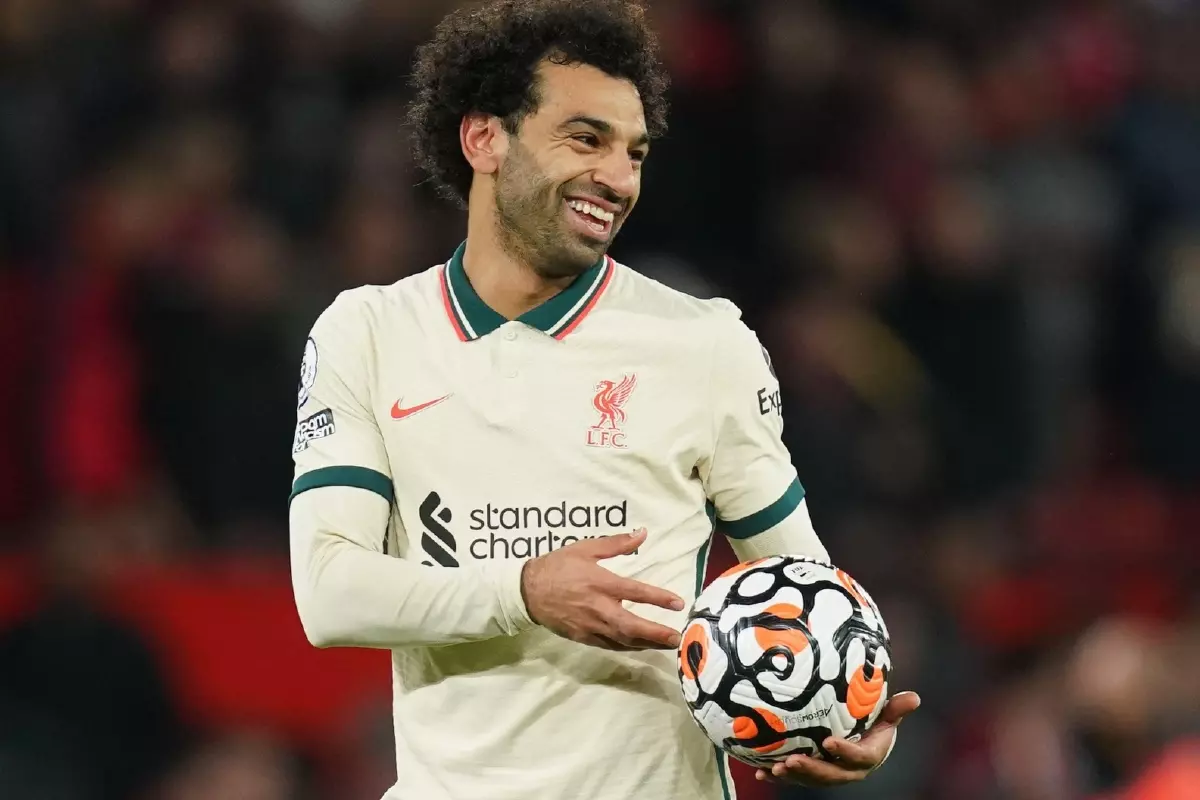 Mohamed Salah match ball vs Man Utd Oct21