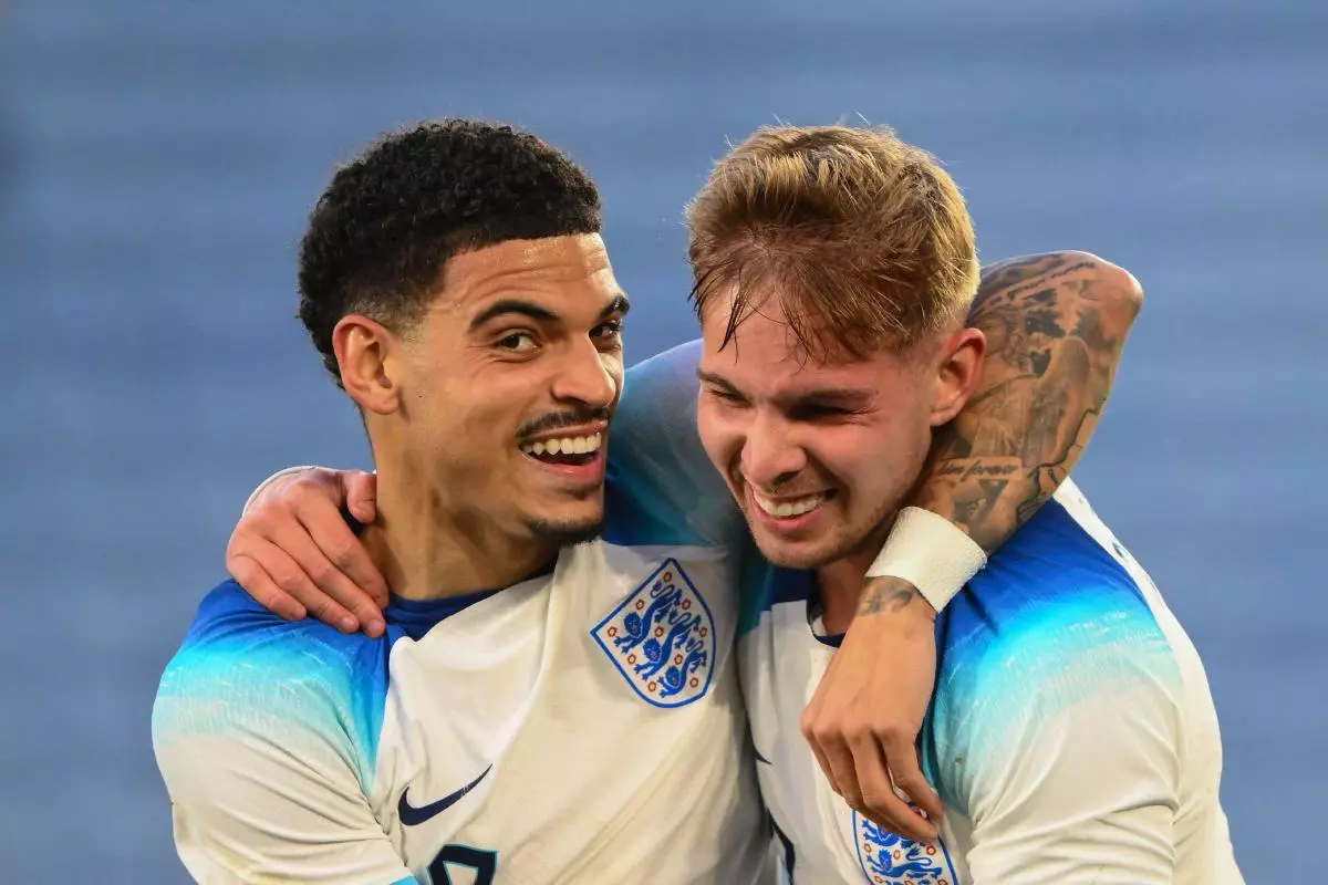 Morgan Gibbs-White of England U21 celebrates with Emile Smith Rowe - March 2023