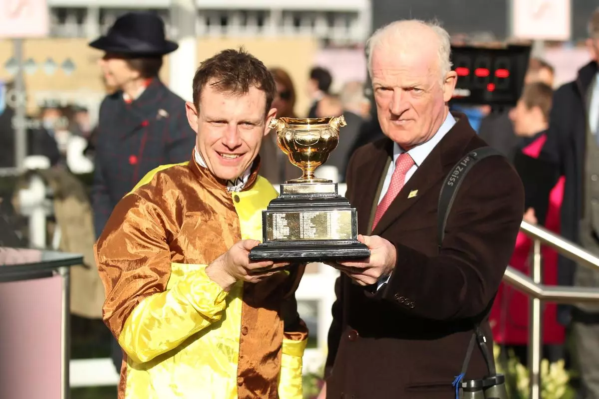 Willie Mullins and Paul Townend receive Cheltenham Gold Cup after Galopin Des Champs win March 2023