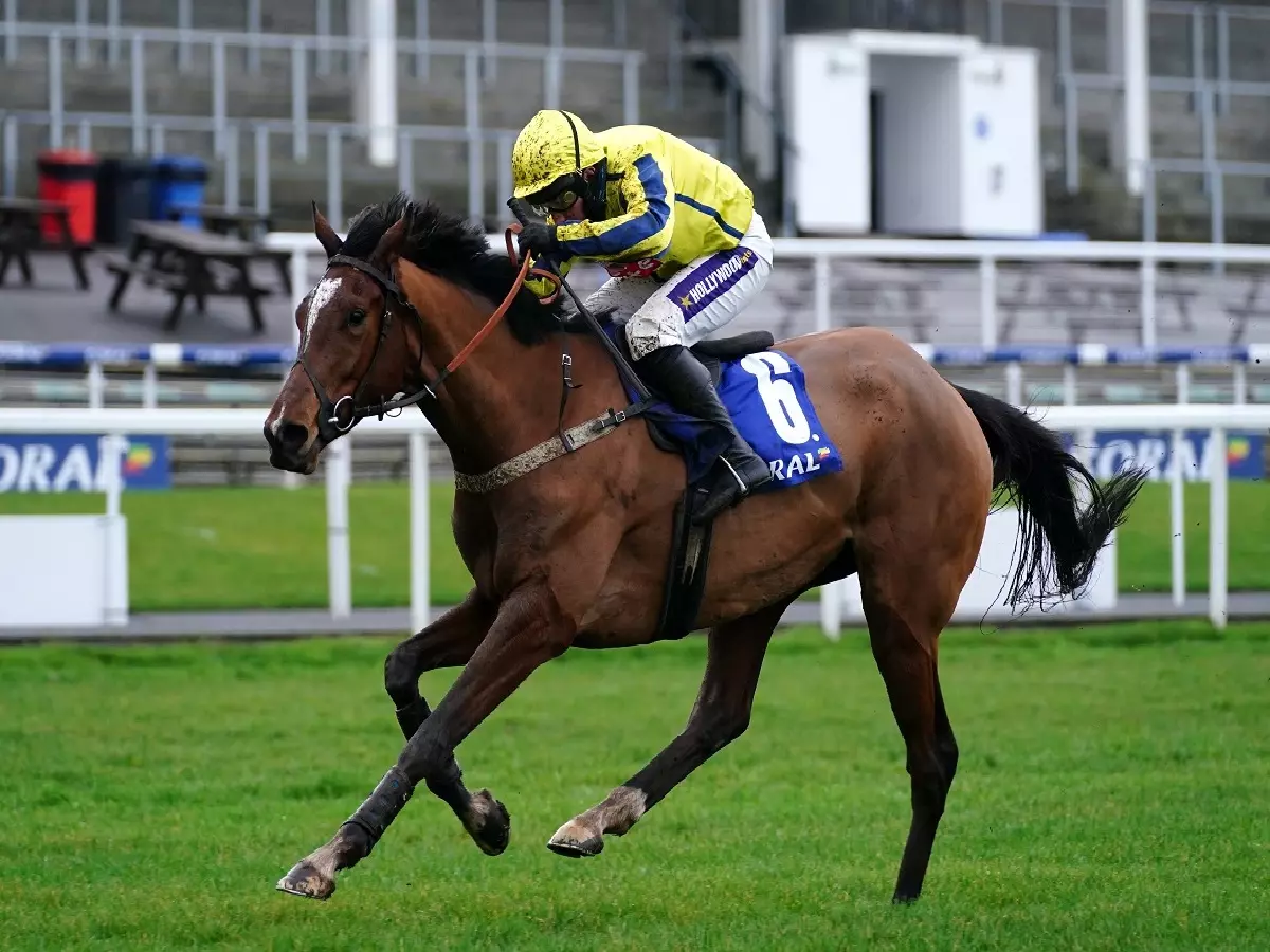 Porticello and Jamie Moore win the Finale Juvenile Hurdle at Chepstow on December 27, 2021