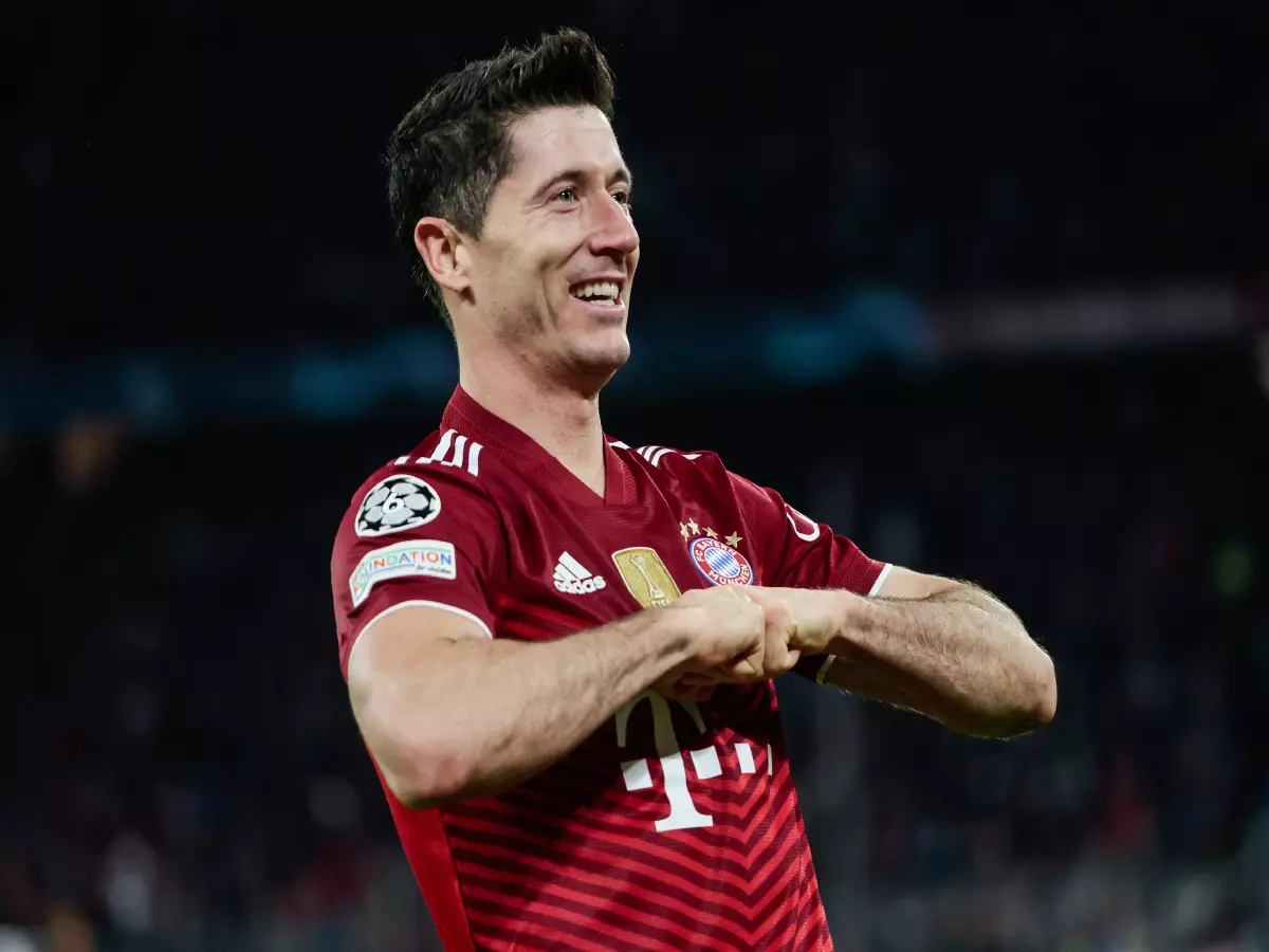 Robert Lewandowski of Bayern Munich celebrates his second goal during a UEFA Champions League Group E match between Bayern Munich of Germany and SL Benfica of Portugal in Munich, Germany, on
