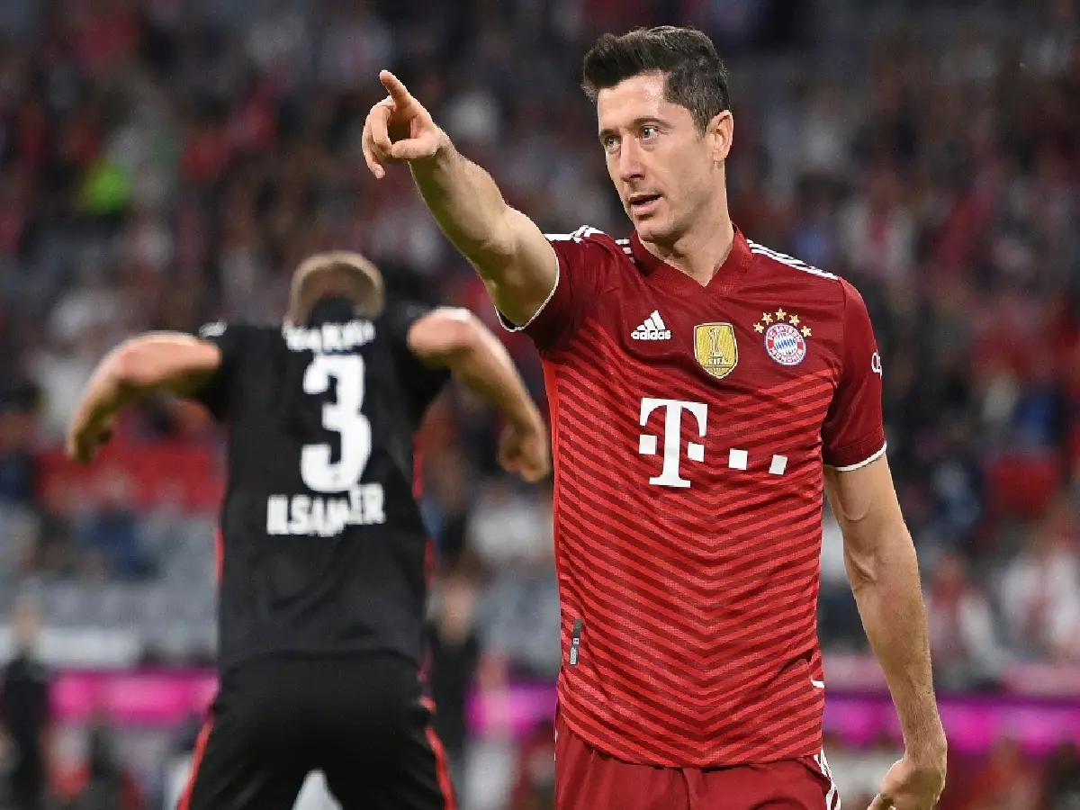 Robert lewandowski celebration Bayern Munich Oct21