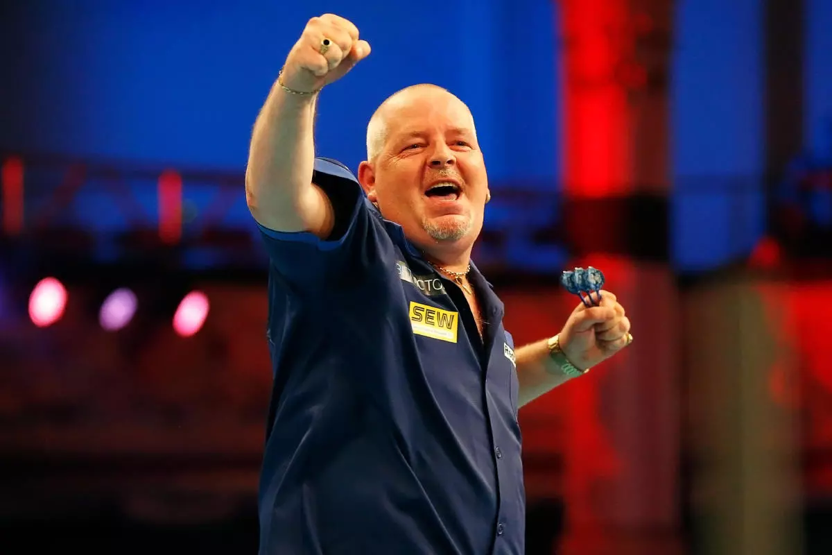 Robert Thornton celebrates