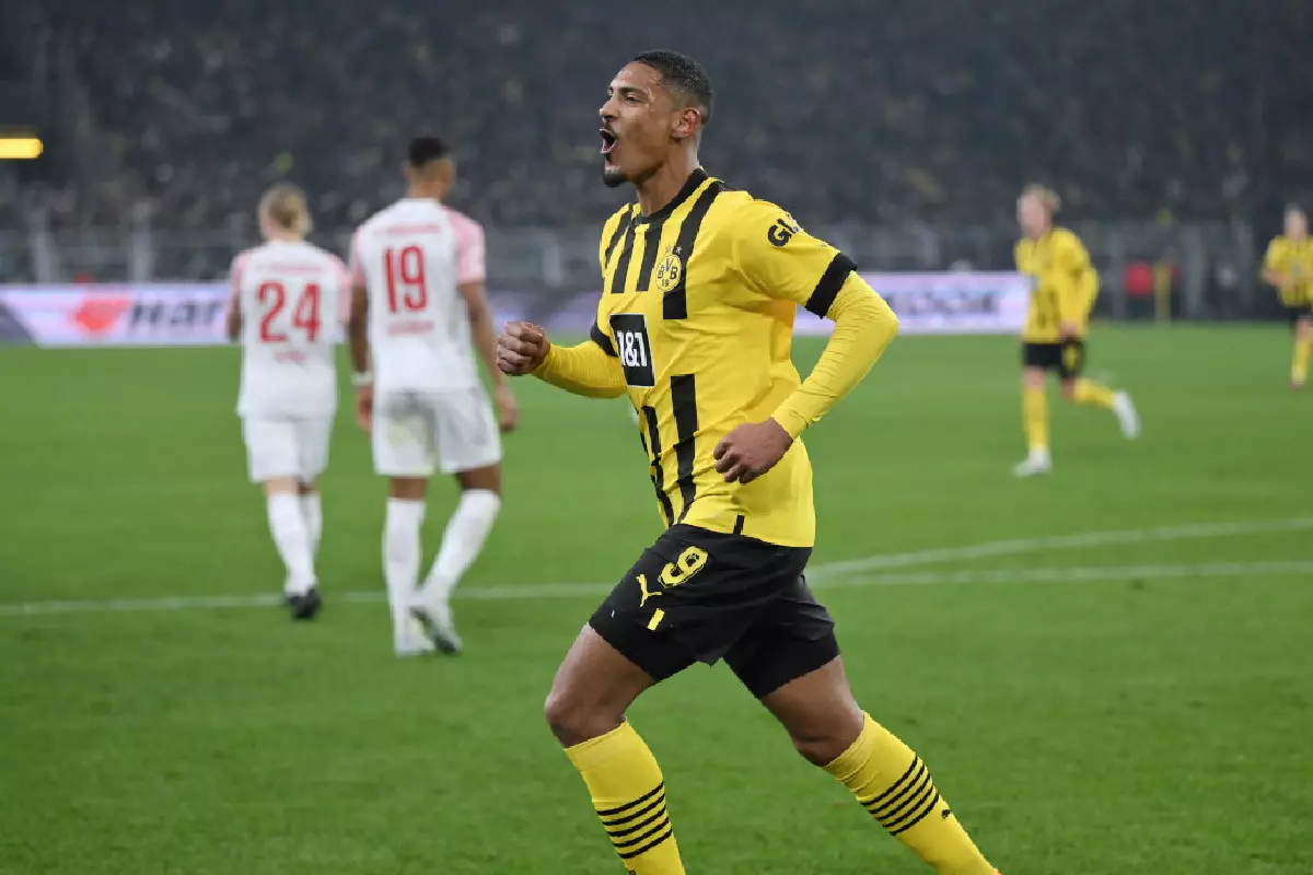 Sebastian Haller scores for Dortmund Feb 2-023