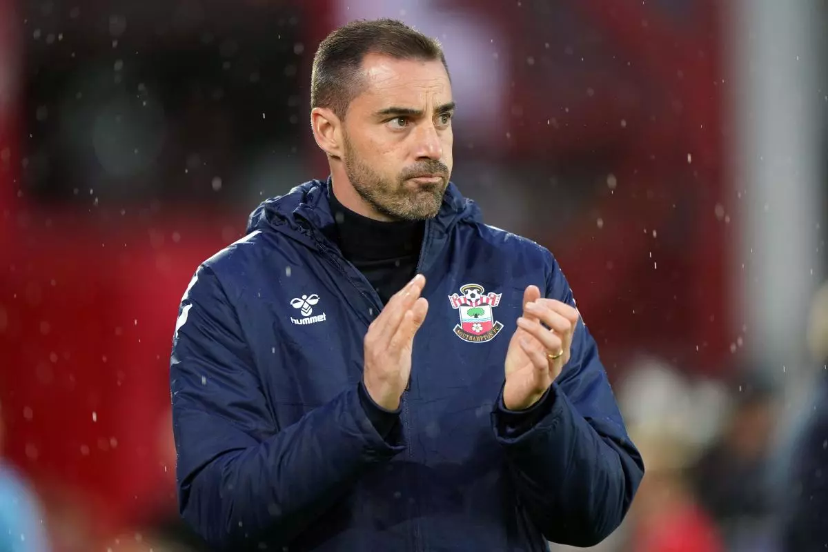 Southampton manager Ruben Selles applauds the fans