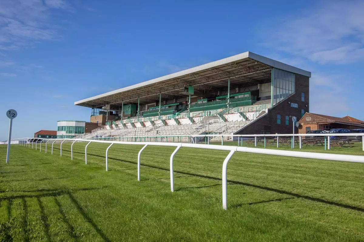 the grandstand at brighton racecourse