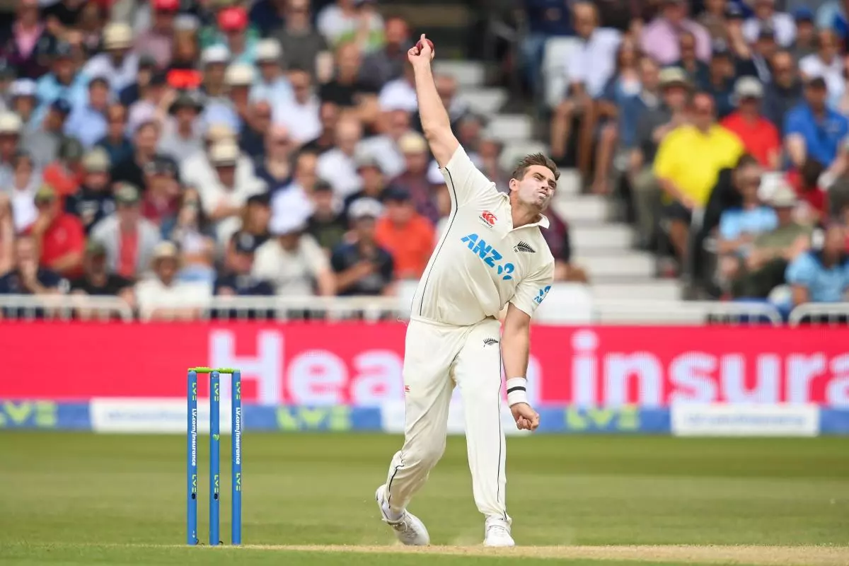 Tim Southee of New Zealand bowling