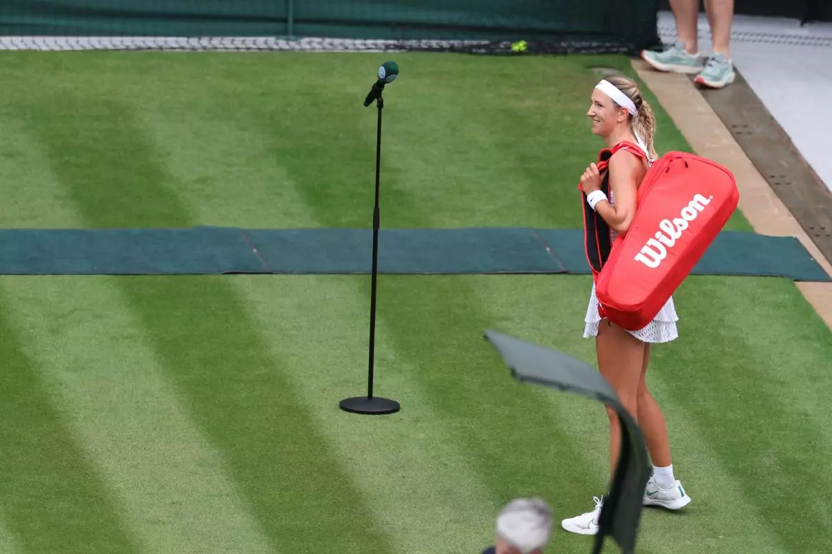Victoria Azarenka laughs at the boos from the court number one crowd at Wimbledon - July 2023
