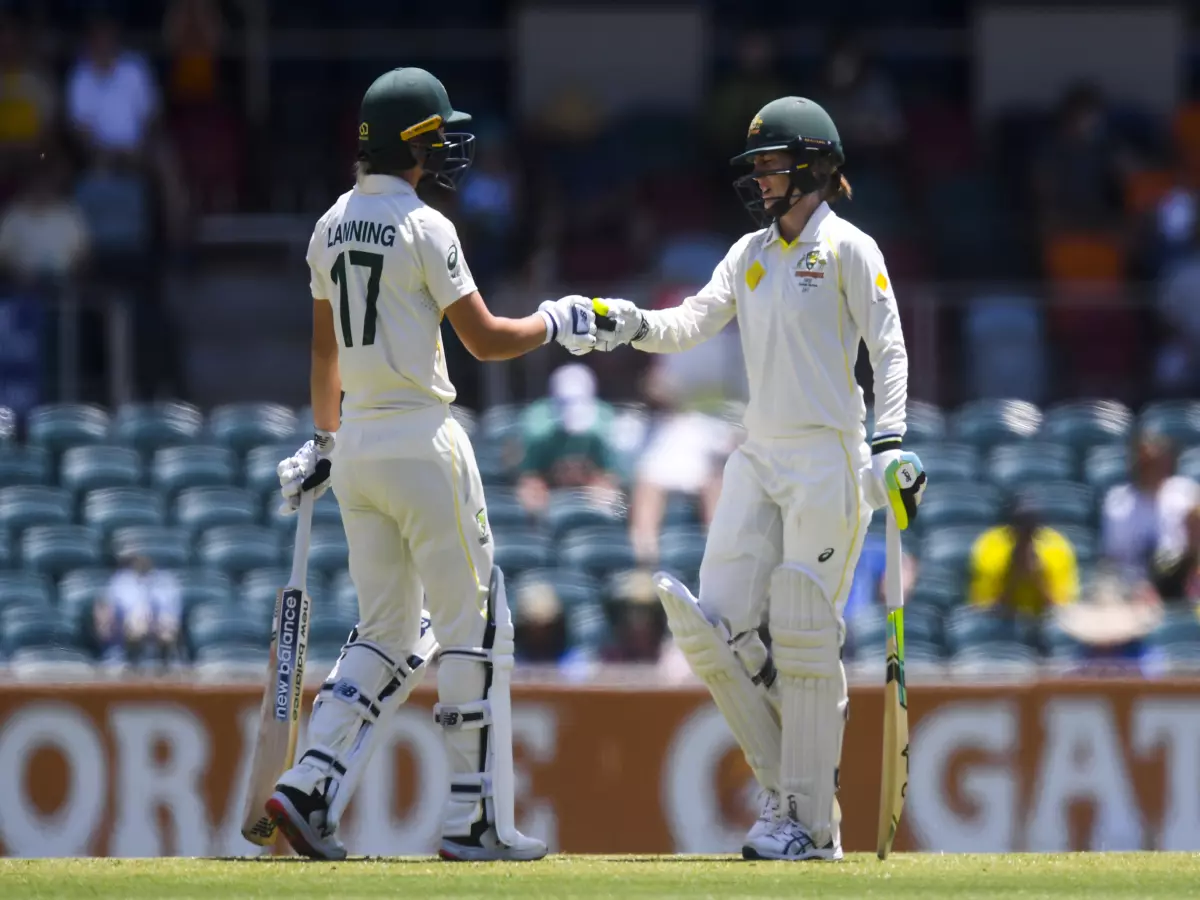 Meg Lanning landed just short of reaching a century on day one of the women's Ashes