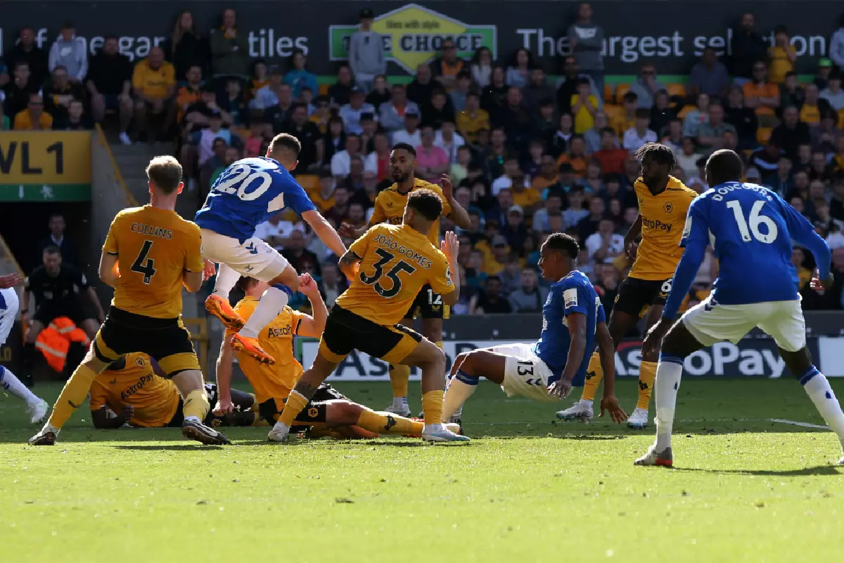 Yerry Mina scores - Wolves v Everton - May 2023