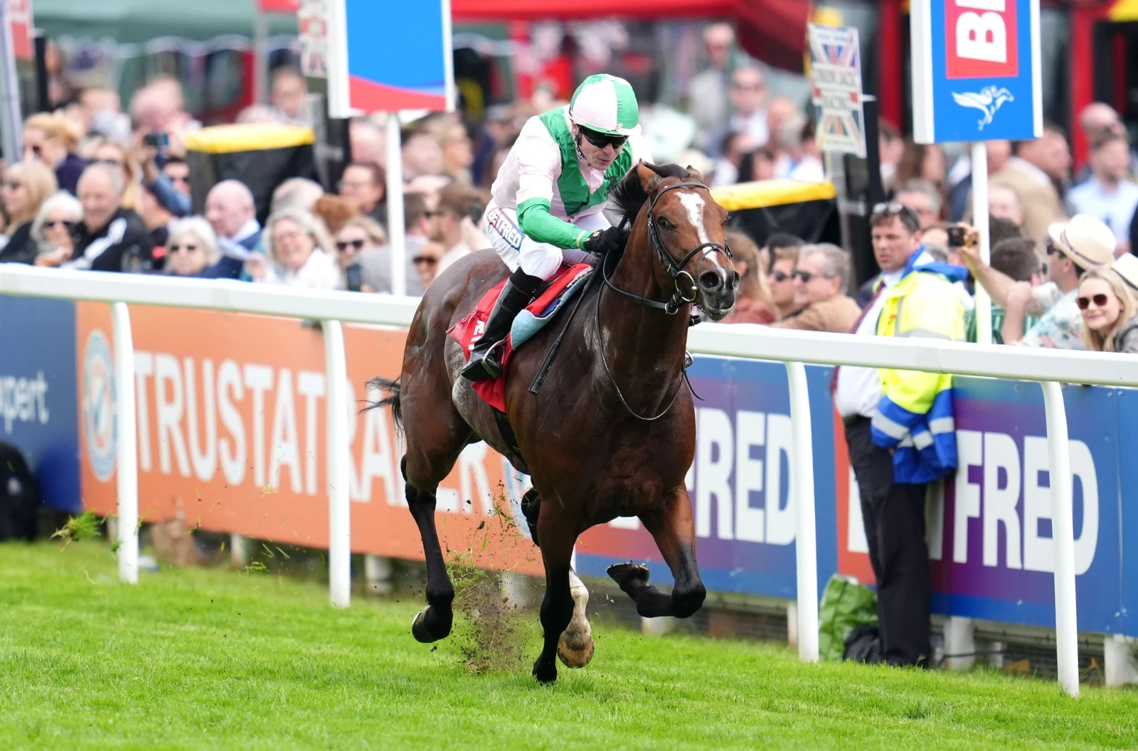 Royal Scotsman ridden by Jamie Spencer at Epsom