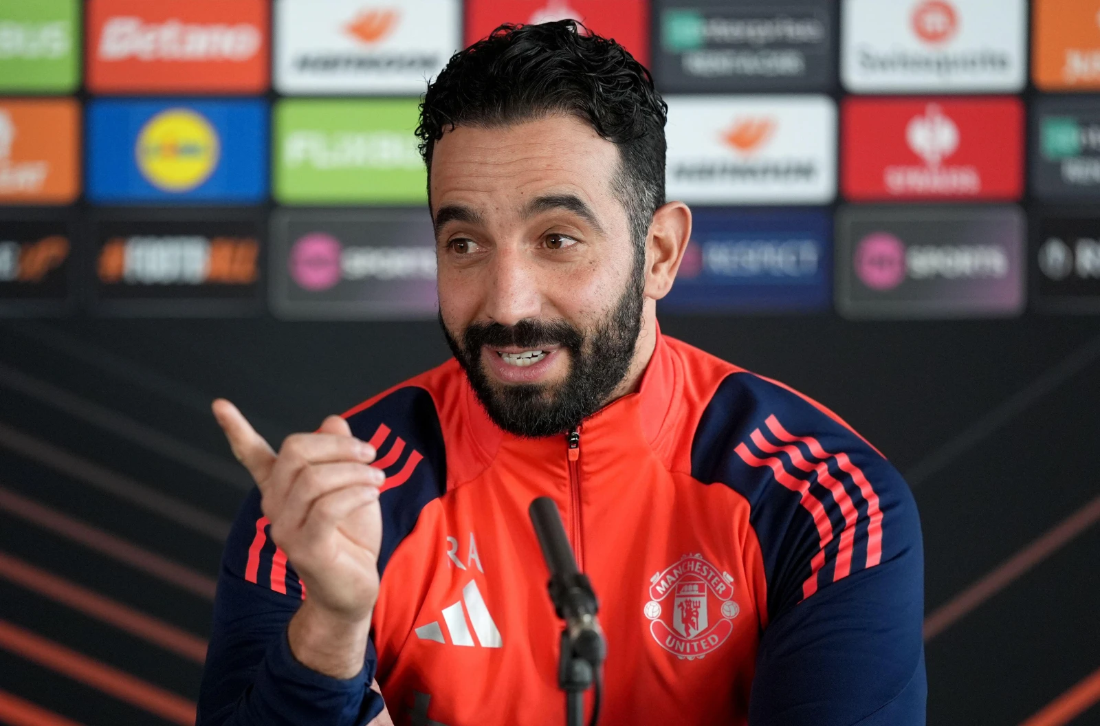 Manchester United manager Ruben Amorim