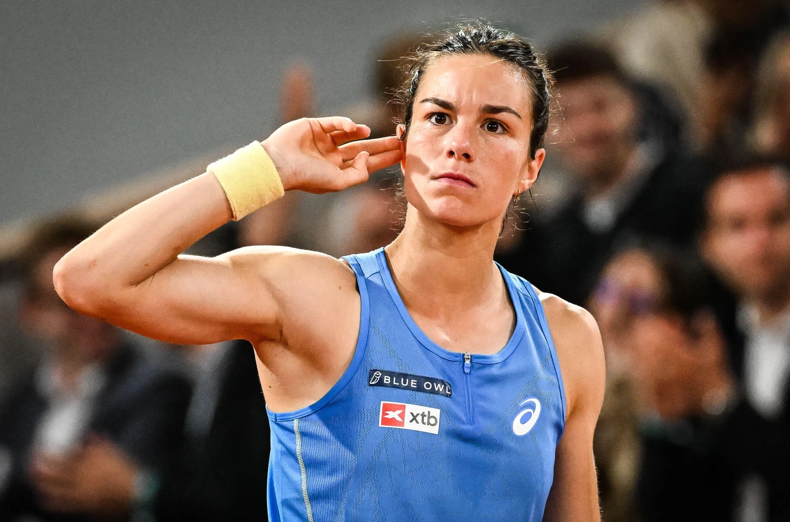 Lois Boisson in French Open action