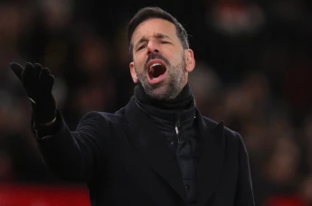 Leicester City manager Ruud van Nistelrooy