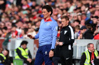 Brentford Set-Piece coach Keith Andrews on the touchline
