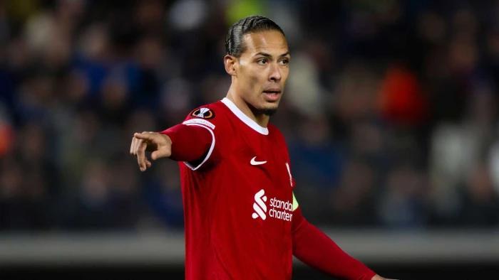 Virgil van Dijk eager to play a part in Liverpool's looming transition