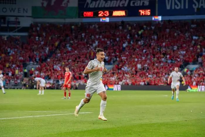 WATCH: Lucaz Zelarayan destroys Wales, scores MLS goal of the year