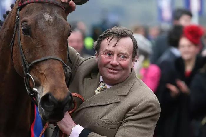 Nicky Henderson with Bobs Worth winner of the 2013 Cheltenham Golf Cup